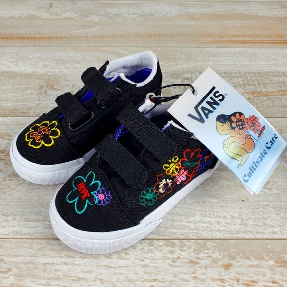 Vans Old Skool V Cultivate Care Gradient - Picture 1 of 7